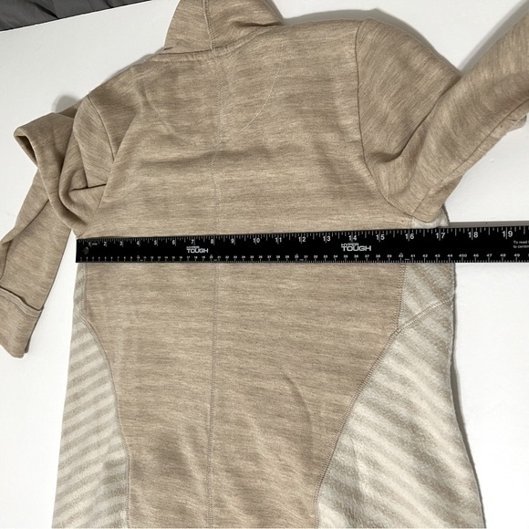 Saturday Sunday Taupe & Cream Cardigan with Fringe Size XS - Picture 7 of 8